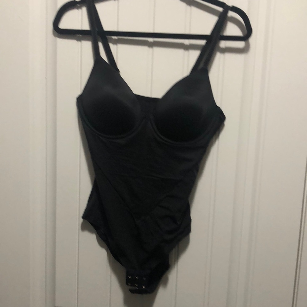 Flexees shapewear. Size 36 C